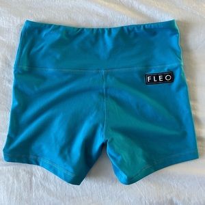 Fleo Power High Rise Shorts Medium Hawaiian Ocean